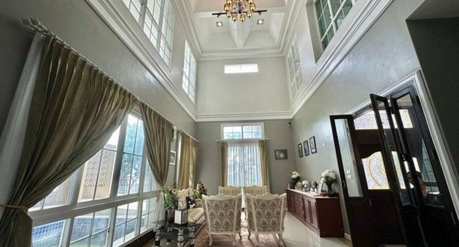Haus zum Kauf mit Studio in Mueang Nakhon Pathom, Nakhon Pathom