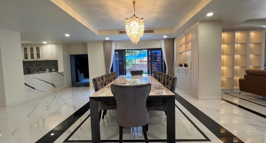 For rent そして for sale 5 ベッドルーム house in Pak Kret, Nonthaburi