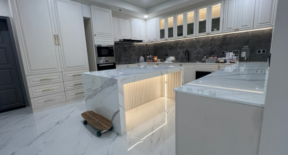 For rent そして for sale 5 ベッドルーム house in Pak Kret, Nonthaburi