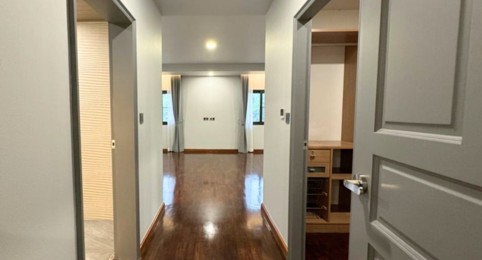 For rent そして for sale 5 ベッドルーム house in Pak Kret, Nonthaburi