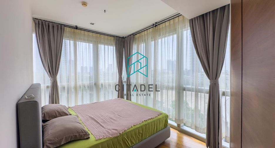 For rent 2 bedrooms condo in Sathon, Bangkok