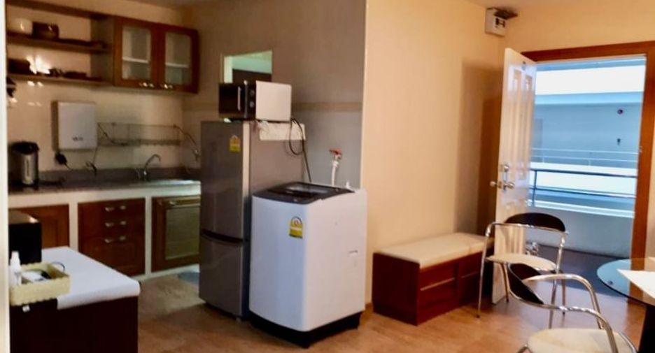Condo en alquiler de 1 habitaciones en Si Racha, Chonburi