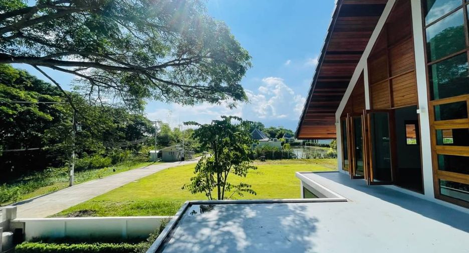 For sale 3 bedrooms house in San Sai, Chiang Mai