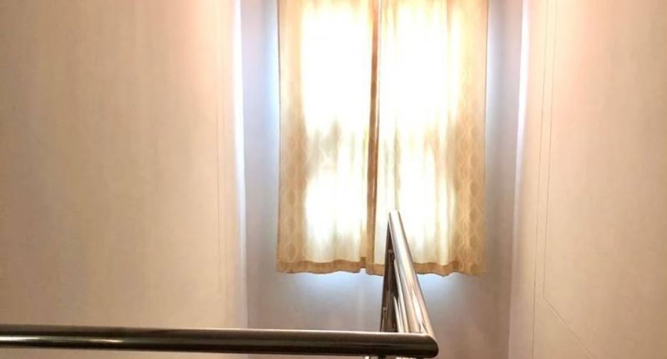 For rent 4 bedrooms house in San Kamphaeng, Chiang Mai