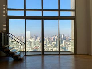 For sale 4 bed condo in Khlong San, Bangkok