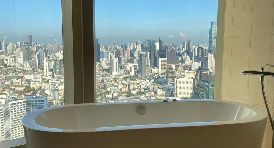 À vendre 4 chambres condo à Khlong San, Bangkok