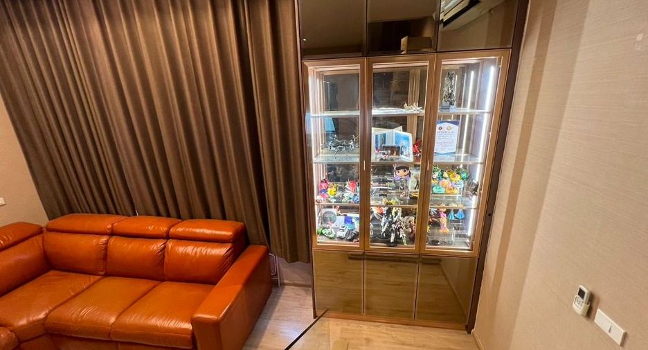 For sale 3 bedrooms townhouse in Yan Nawa, Bangkok