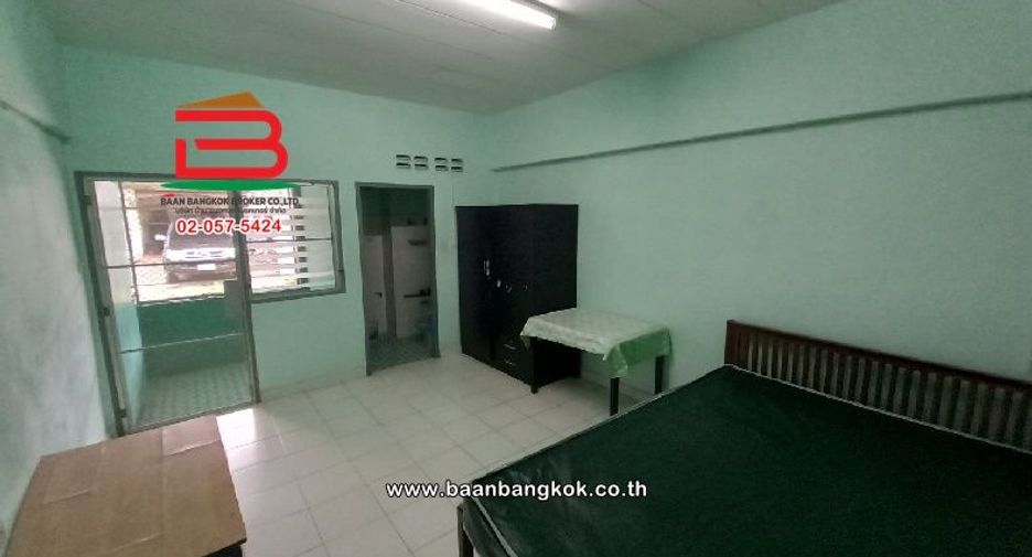 For sale 55 bedrooms apartment in Bang Khen, Bangkok