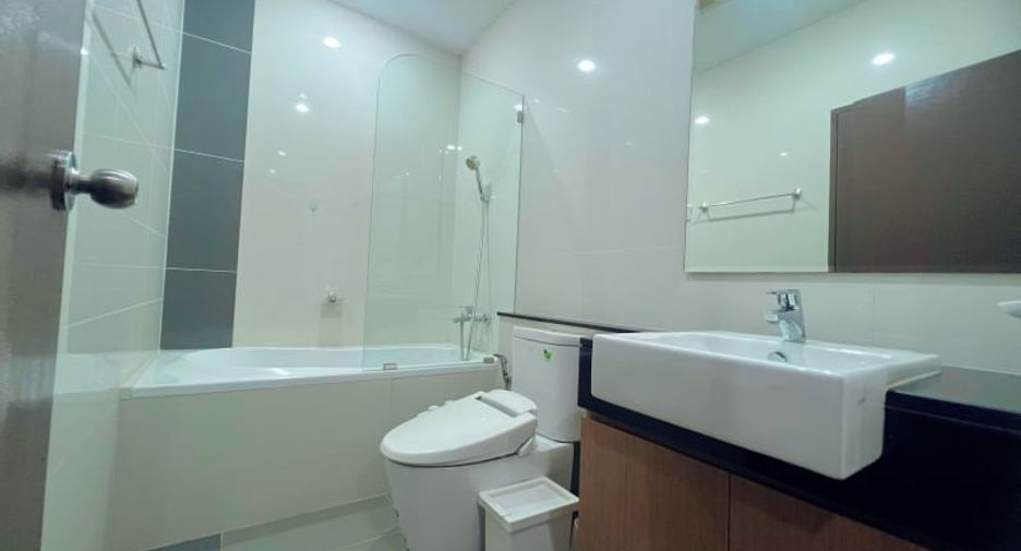 Wohnung zur Miete mit 1 Zimmer in Si Racha, Chonburi