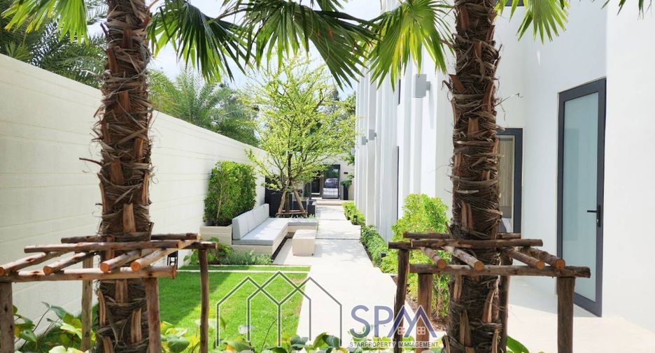 For sale 5 bedrooms villa in Cha Am, Phetchaburi