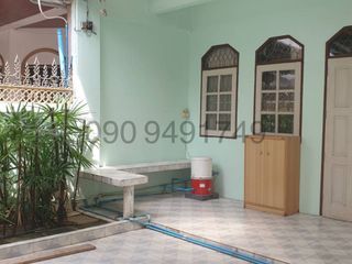 For rent 6 Beds townhouse in Bangkok Yai, Bangkok