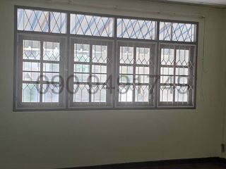 For rent 6 Beds townhouse in Bangkok Yai, Bangkok