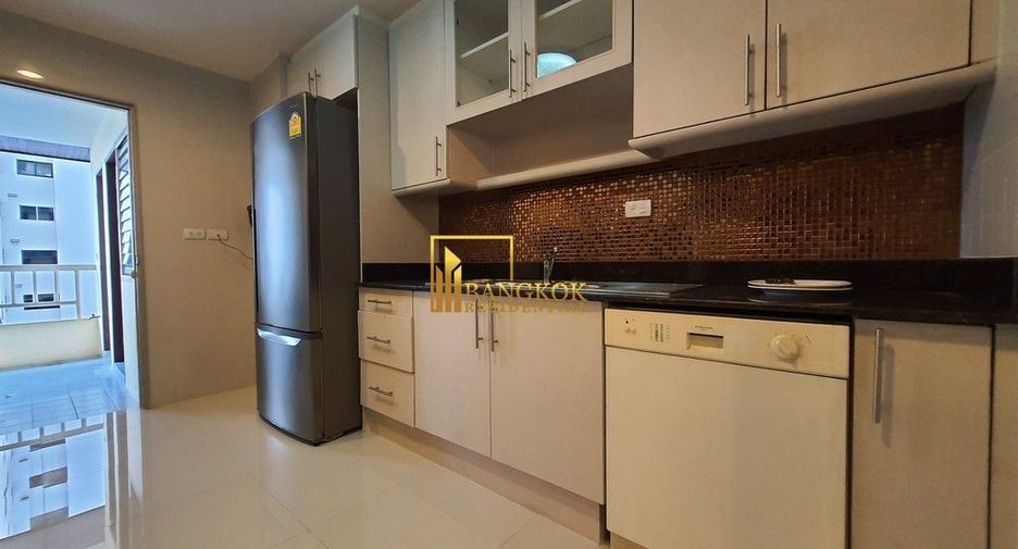 À louer 3 chambres appartement à Watthana, Bangkok