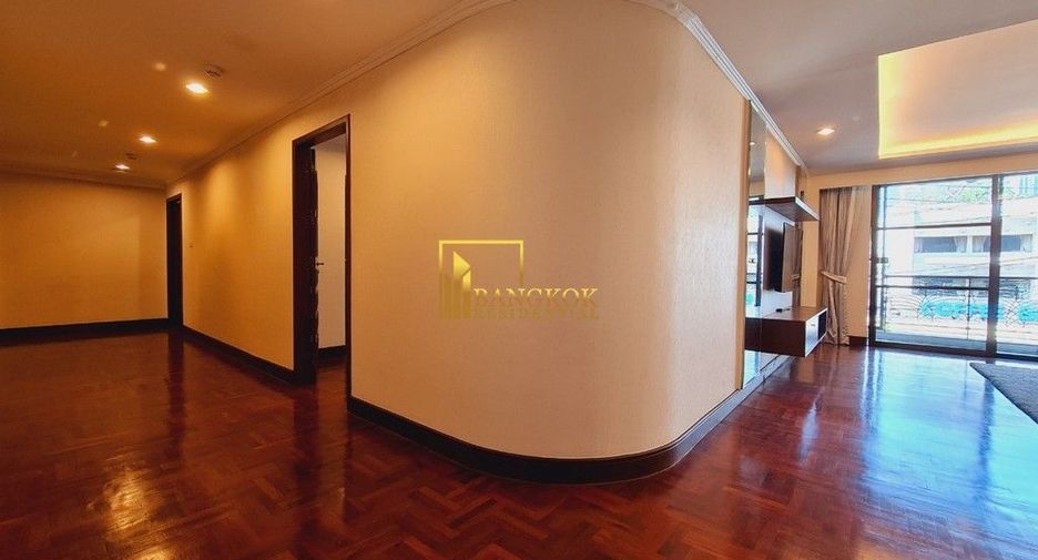 Apartment zur Miete mit 3 Zimmer in Pathum Wan, Bangkok