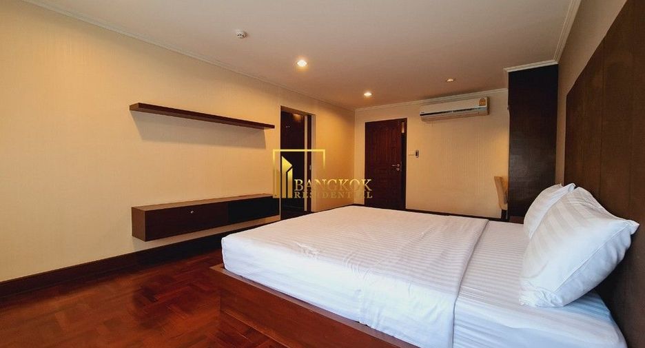 Apartment zur Miete mit 3 Zimmer in Pathum Wan, Bangkok