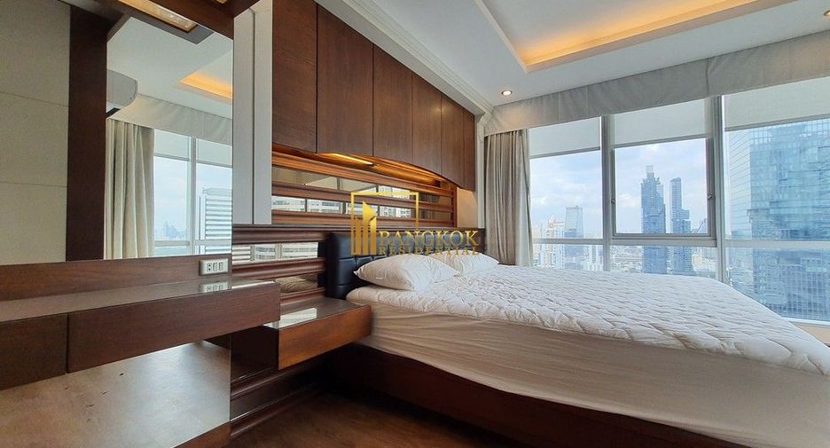 À louer 3 chambres condo à Sathon, Bangkok