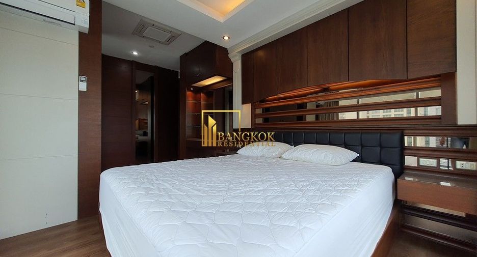 À louer 3 chambres condo à Sathon, Bangkok
