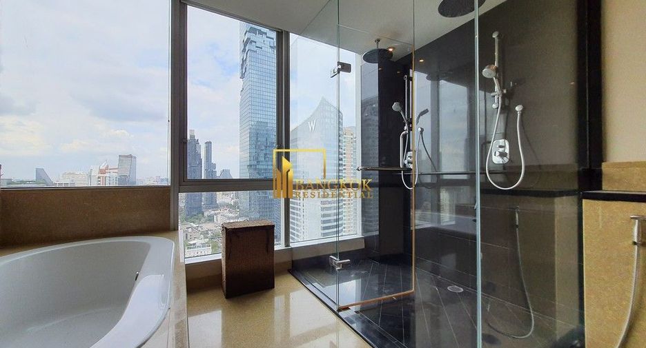 À louer 3 chambres condo à Sathon, Bangkok