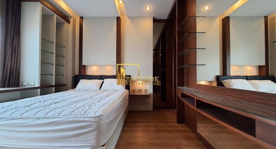 À louer 3 chambres condo à Sathon, Bangkok