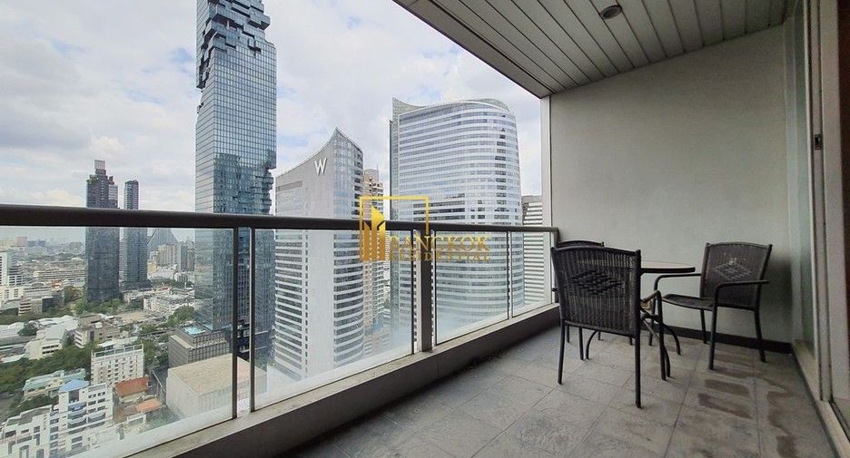 À louer 3 chambres condo à Sathon, Bangkok