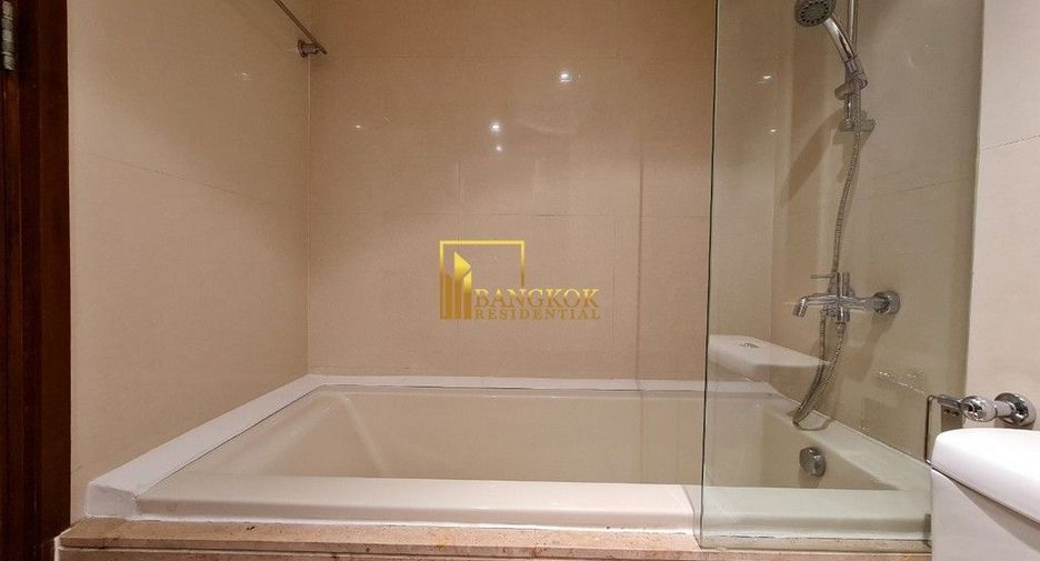 Condo en alquiler de 2 habitaciones en Pathum Wan, Bangkok