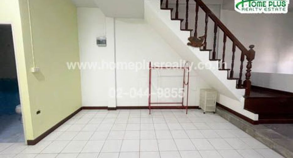 Reihenhaus zum Kauf mit 2 Zimmer in Khan Na Yao, Bangkok
