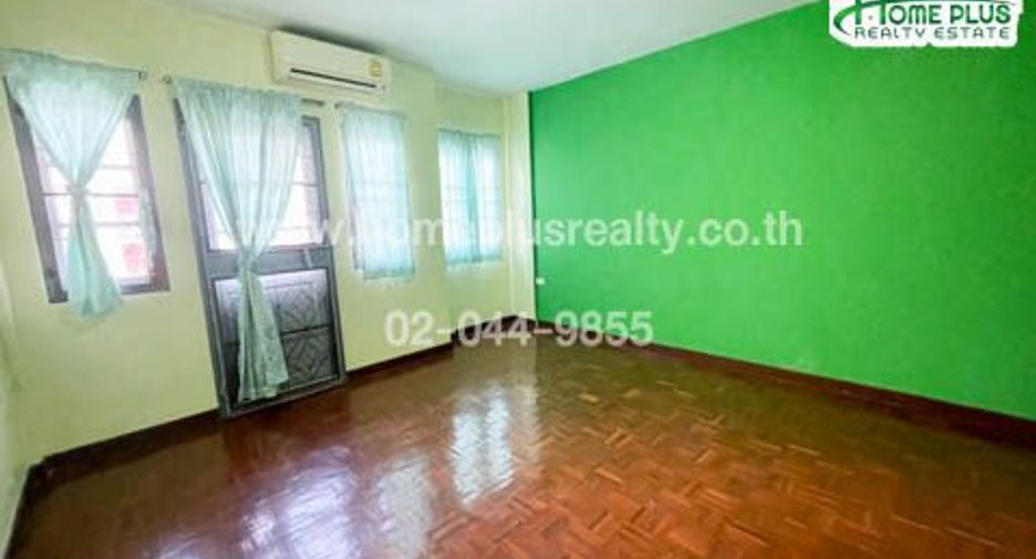 Reihenhaus zum Kauf mit 2 Zimmer in Khan Na Yao, Bangkok