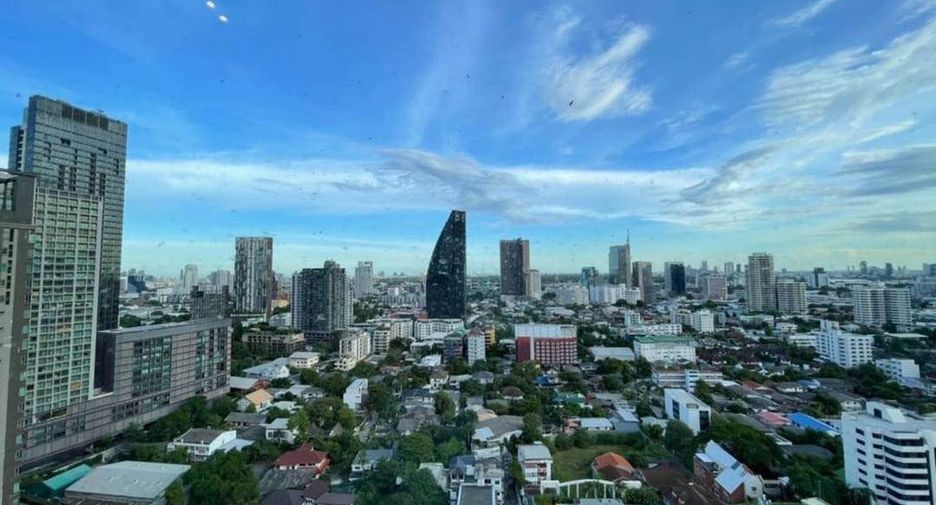 Wohnung zur Miete und zum Kauf mit 1 Zimmer in Khlong Toei, Bangkok