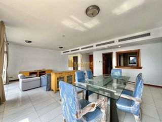 Wohnung zur Miete mit 3 Zimmer in Pathum Wan, Bangkok