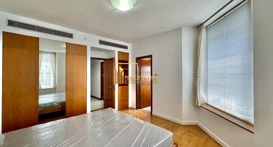 Condo en alquiler de 3 habitaciones en Pathum Wan, Bangkok