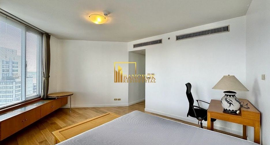 Condo en alquiler de 3 habitaciones en Pathum Wan, Bangkok