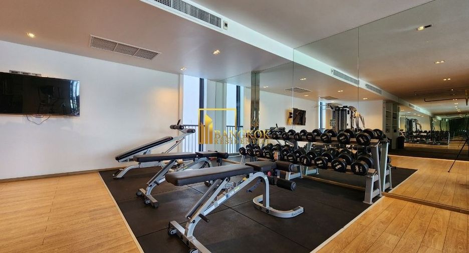 For rent 1 bed serviced apartment in Watthana, Bangkok