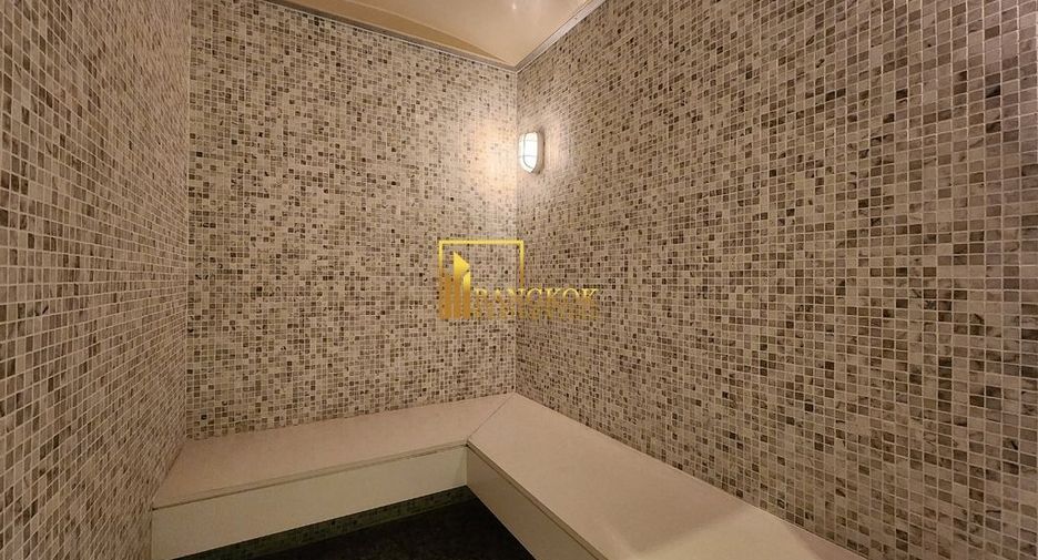 For rent 1 bed serviced apartment in Watthana, Bangkok