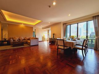 For rent 2 ベッドルーム apartment in Pathum Wan, Bangkok