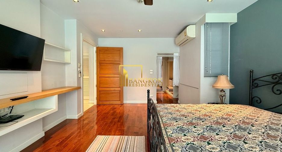 For rent 3 bedrooms apartment in Pathum Wan, Bangkok