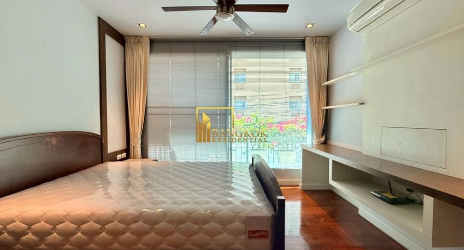 For rent 3 bedrooms apartment in Pathum Wan, Bangkok