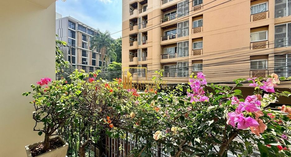 For rent 3 bedrooms apartment in Pathum Wan, Bangkok