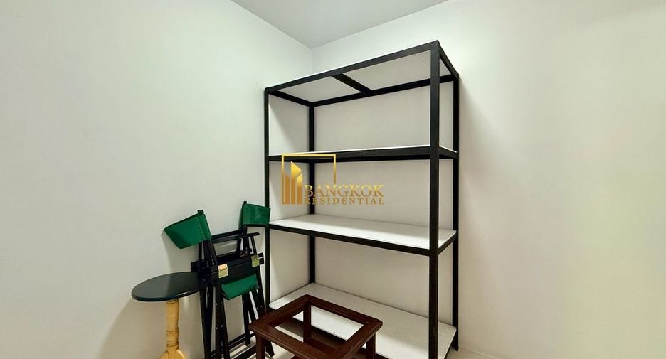 For rent 3 bedrooms apartment in Pathum Wan, Bangkok