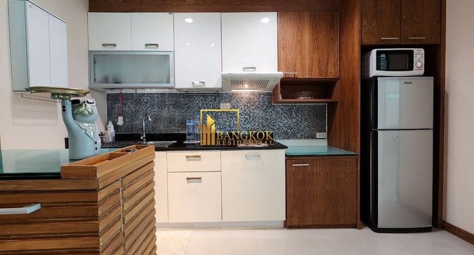 For rent そして for sale 2 ベッドルーム condo in Watthana, Bangkok