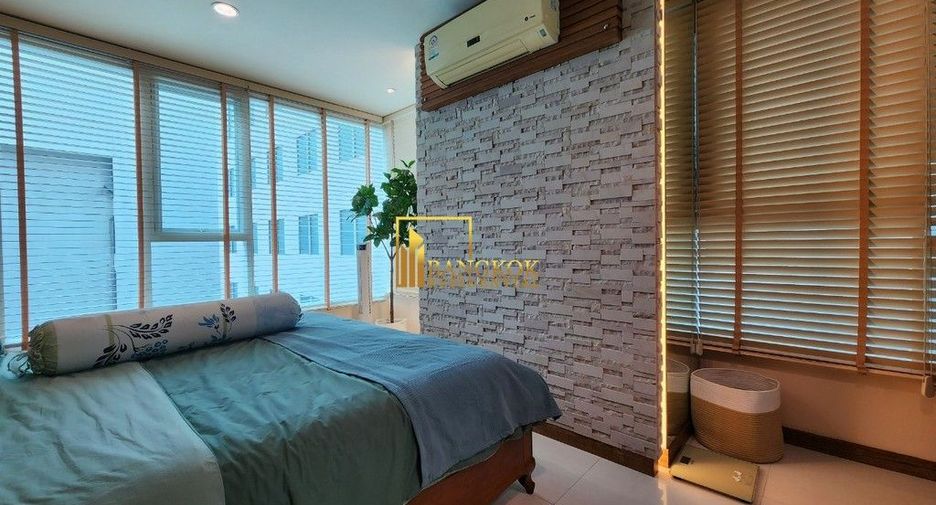 For rent そして for sale 2 ベッドルーム condo in Watthana, Bangkok