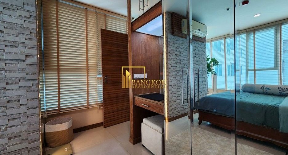 For rent そして for sale 2 ベッドルーム condo in Watthana, Bangkok