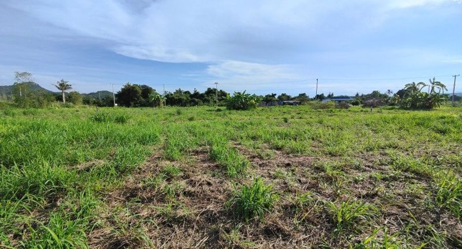 À vendre terrain à Hua Hin, Prachuap Khiri Khan