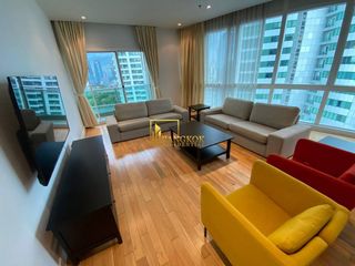 For rent 3 bedrooms condo in Khlong Toei, Bangkok