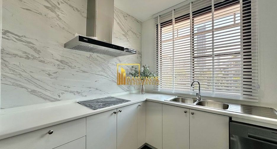 For rent 2 bedrooms apartment in Watthana, Bangkok