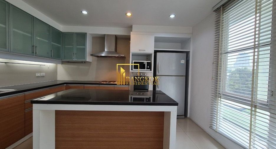 Apartamento en alquiler de 4 habitaciones en Watthana, Bangkok