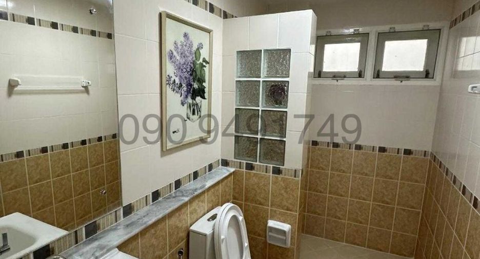 For rent 3 bedrooms house in Mueang Nonthaburi, Nonthaburi