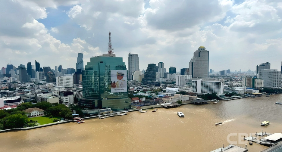 For sale 2 ベッドルーム condo in Khlong San, Bangkok