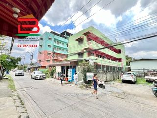 For sale 18 bed apartment in Thanyaburi, Pathum Thani