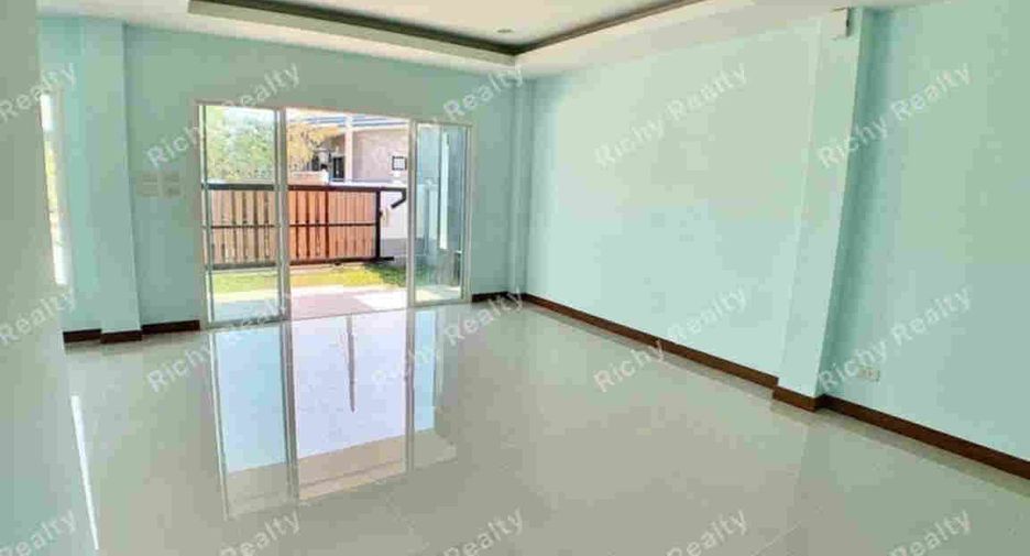 For rent and for sale 4 bedrooms house in Hang Dong, Chiang Mai