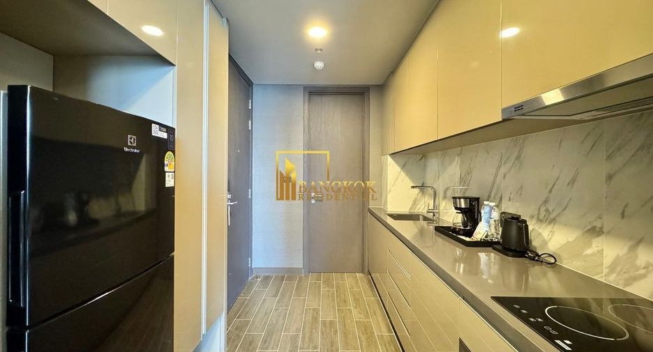 Apartamento con servicios en alquiler de 1 habitaciones en Khlong Toei, Bangkok